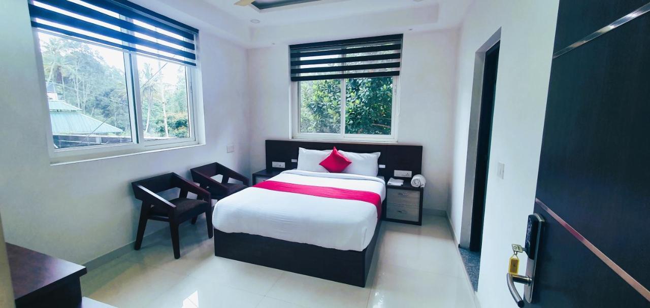 Hotel Dream Castle Munnar Zewnętrze zdjęcie